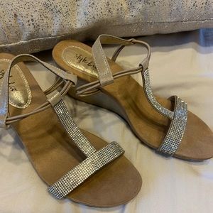 Style‎ Co Mulan sandals